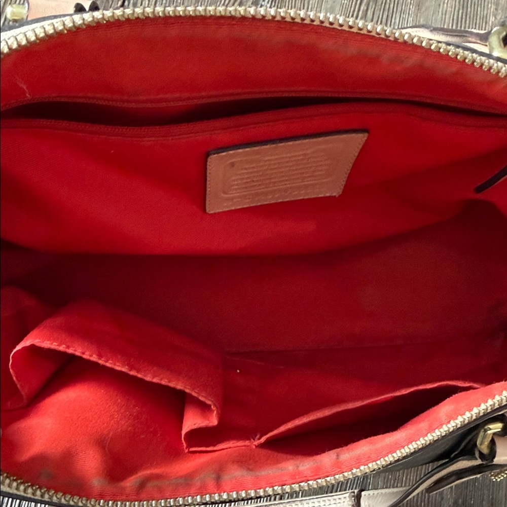 Coach Navy and Red Stripe Satchel Nancy signature - Picture 10 of 10